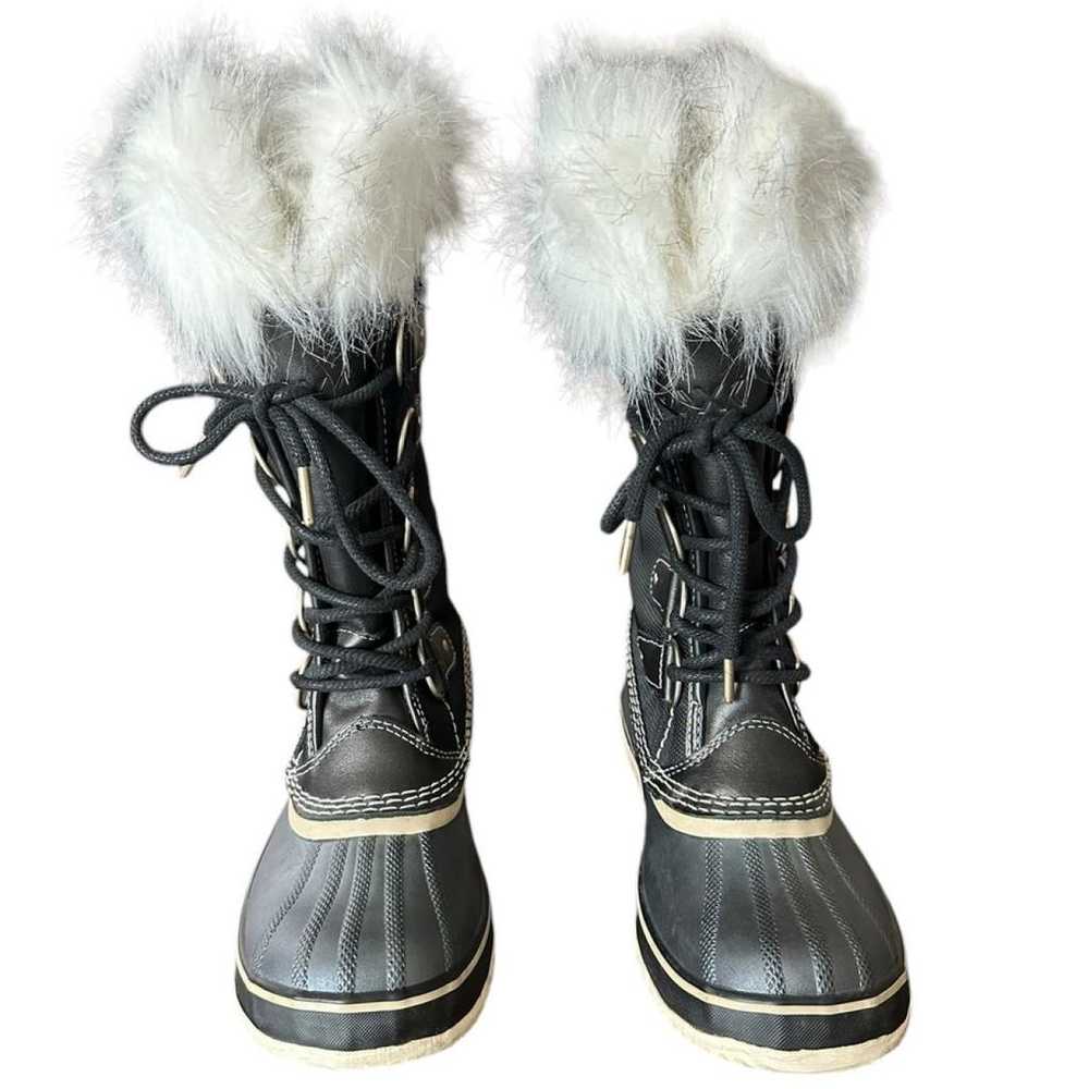 Sorel Leather snow boots - image 4