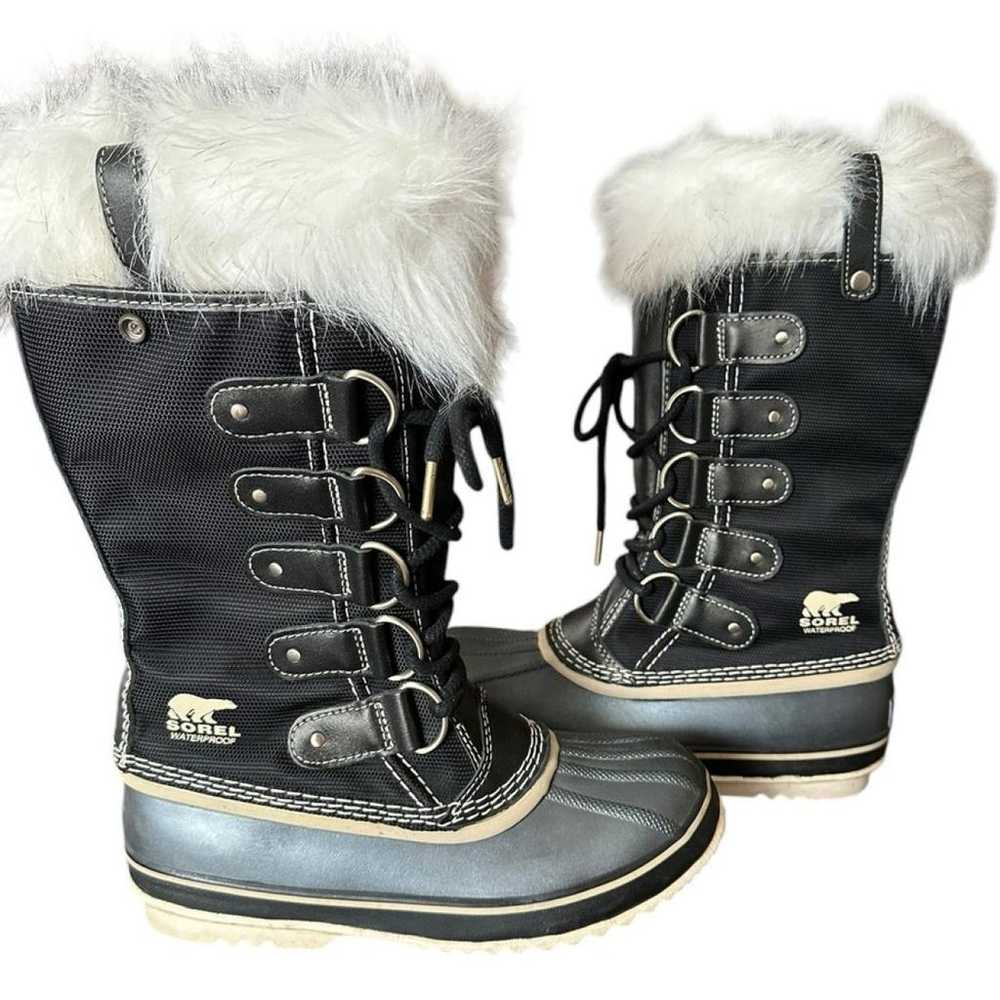 Sorel Leather snow boots - image 8