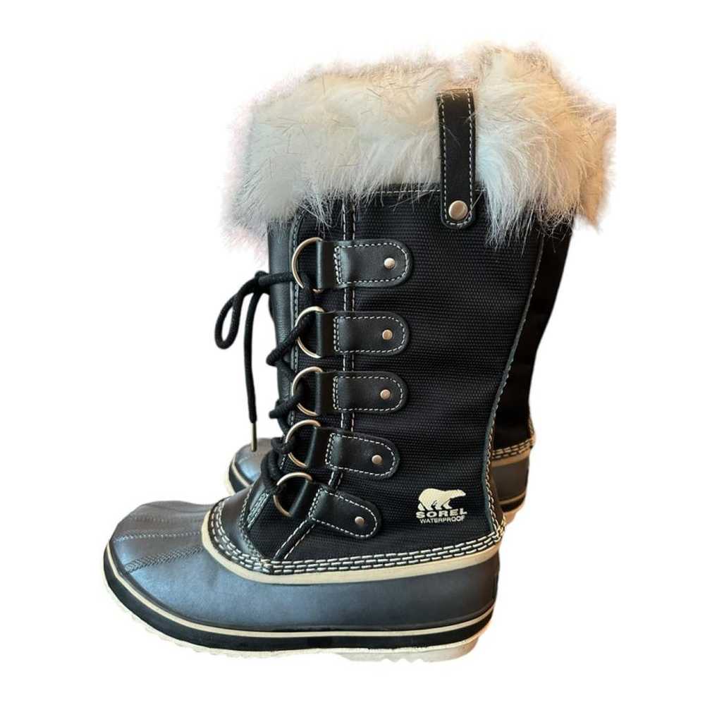 Sorel Leather snow boots - image 9