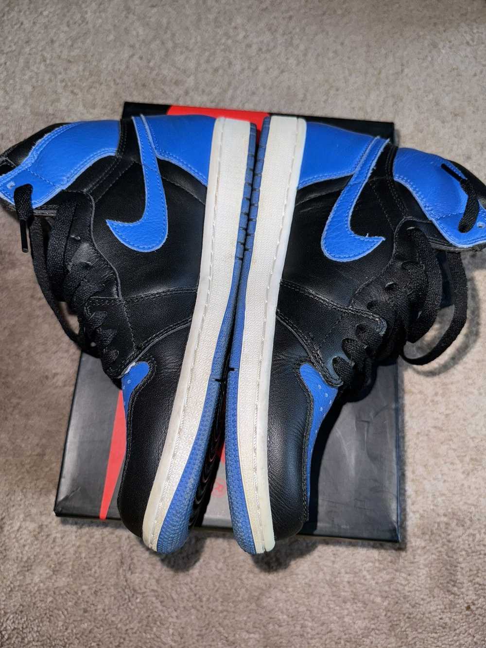 Jordan Brand × Nike Air Jordan 1 royal - image 2