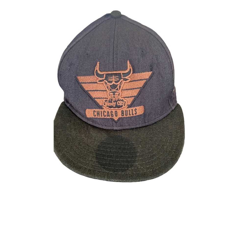 New Era Vintage Chicago Bulls Windy City bulls hat - image 7