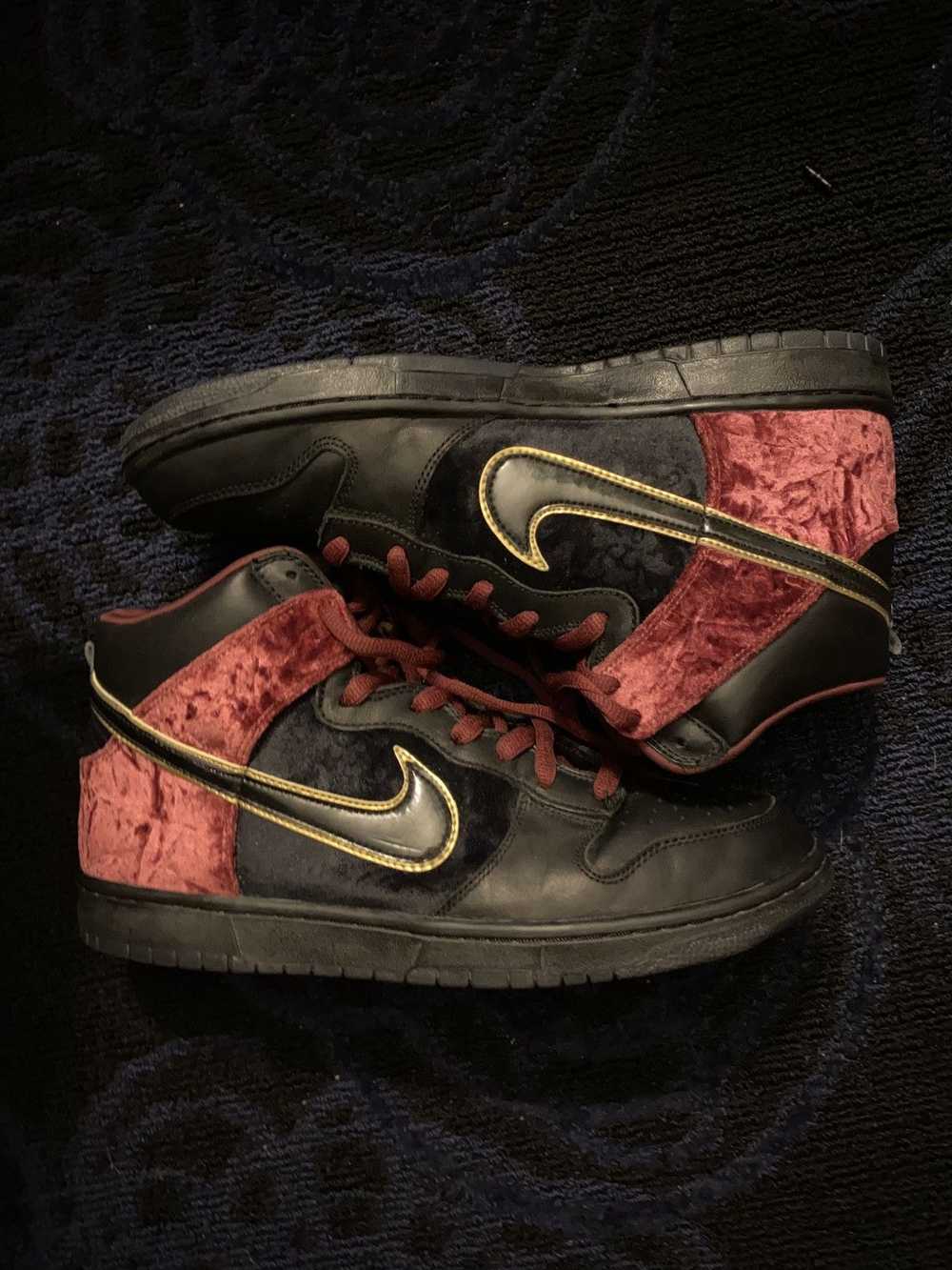 Nike × Streetwear × Vintage Nike Dunk High SB – B… - image 1