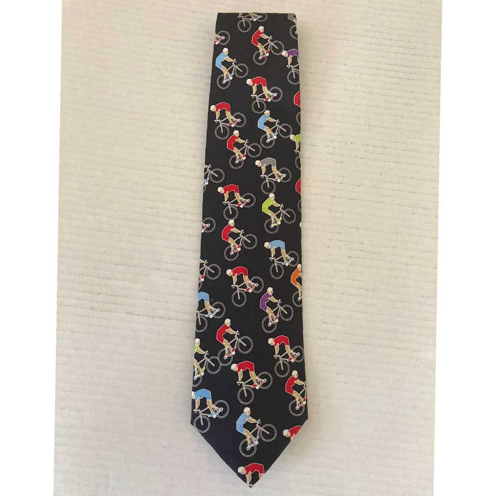 Vintage Exquisite Collection of Men's Necktie Fea… - image 2