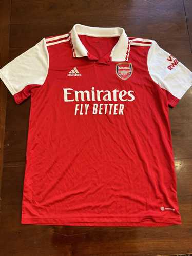 Adidas Arsenal 2022/23 home jersey