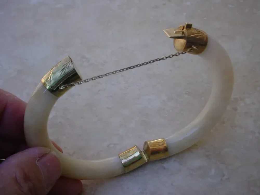 Vintage Jade Bracelet w/ 14K Gold Clasp & Hinge C… - image 10