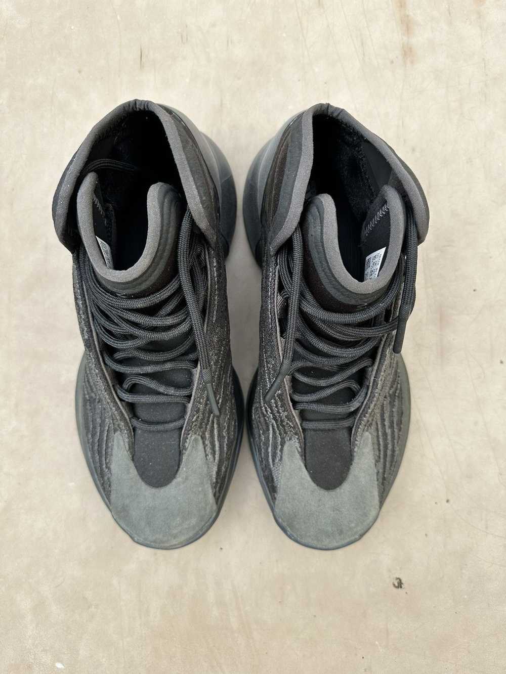 Adidas × Kanye West Adidas Yeezy QNTM Onyx - image 4