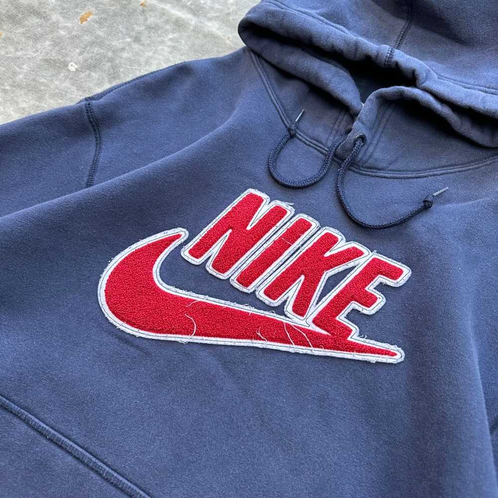 Vintage Vintage Y2K Nike Varsity Patch Embroidere… - image 2