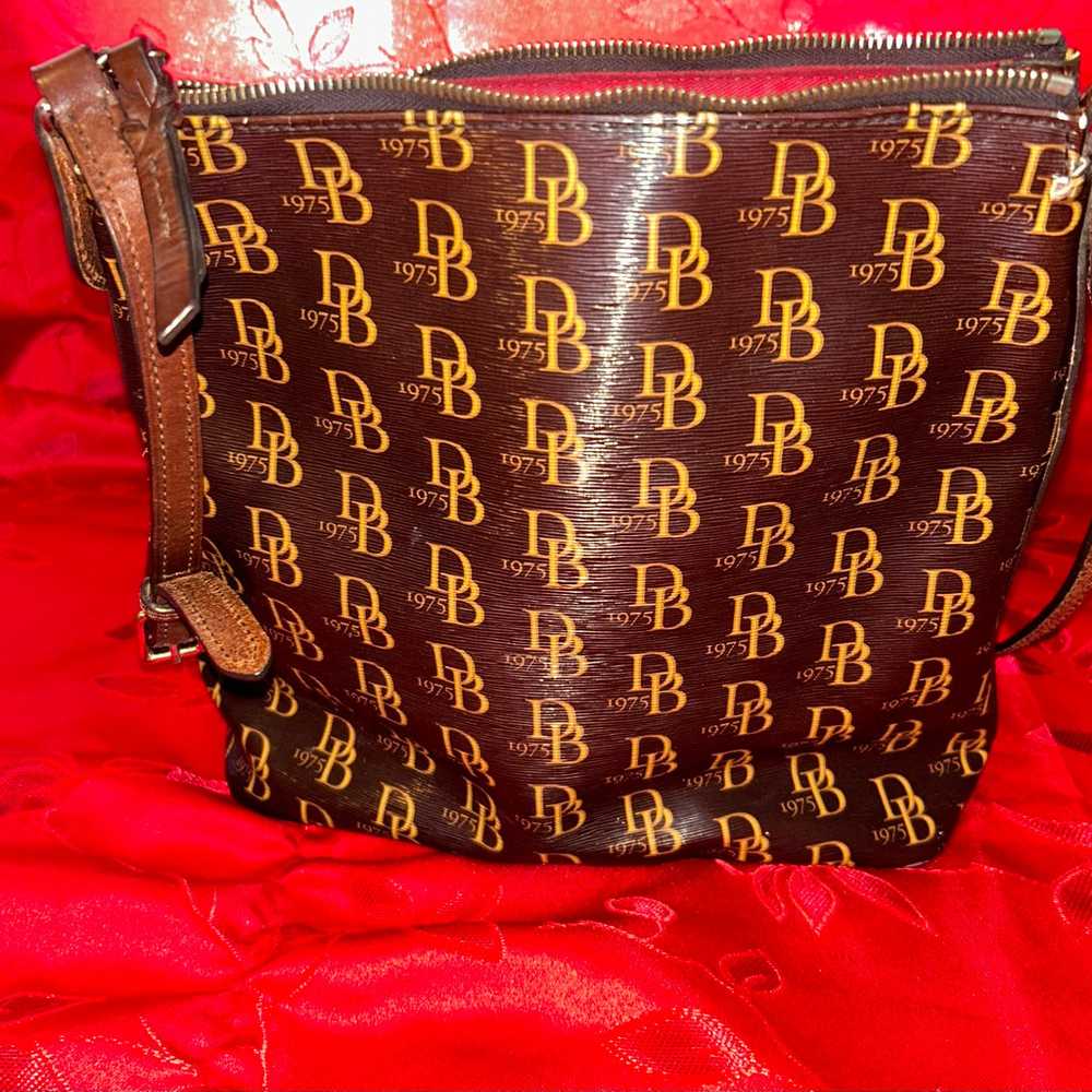 Vintage Dooney&Bourke 1975 Brown Signature Crossb… - image 5