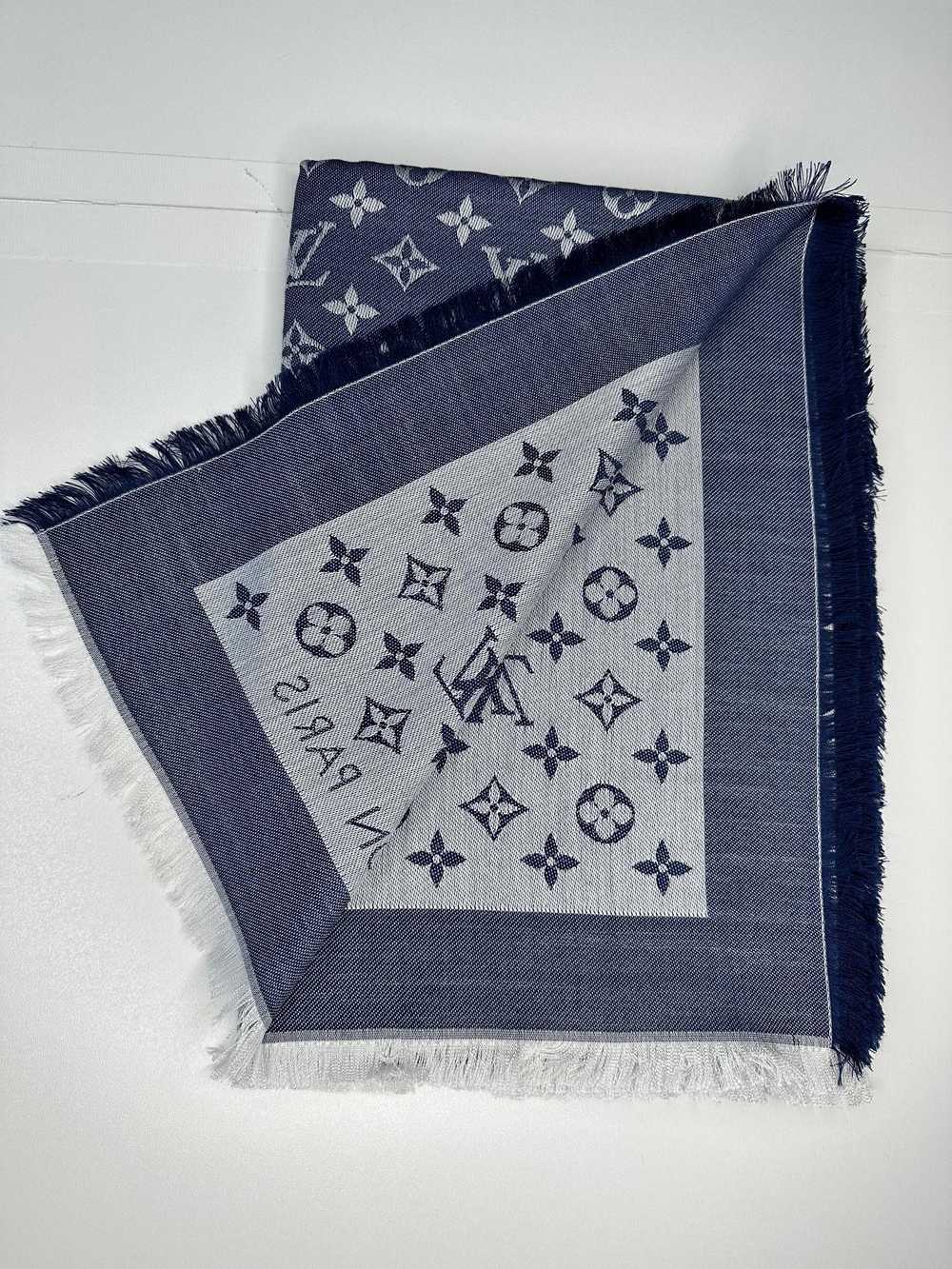 Product Details Louis Vuitton Navy Monogram Silk … - image 3