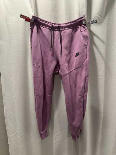 Nike Nike tech light purple sweats