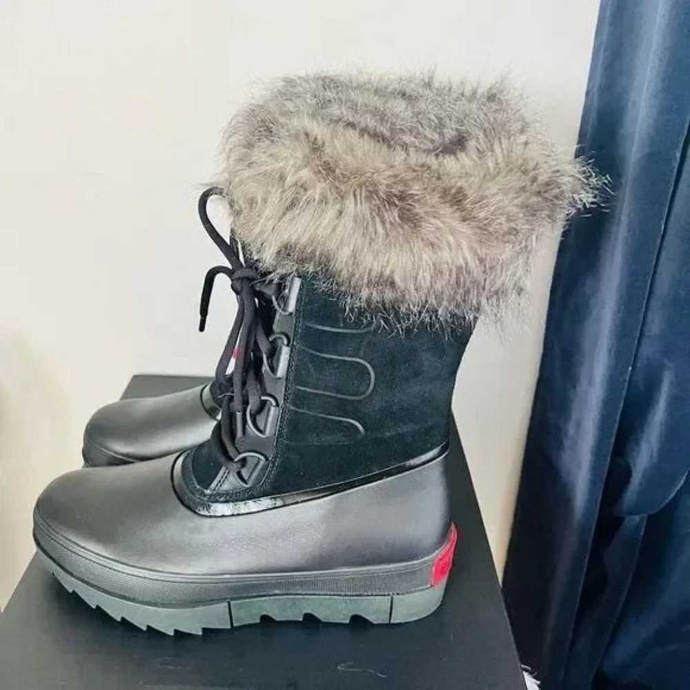 Sorel Leather snow boots - image 9