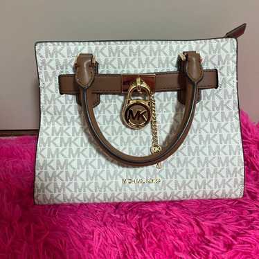 MICHEAL KORS bag