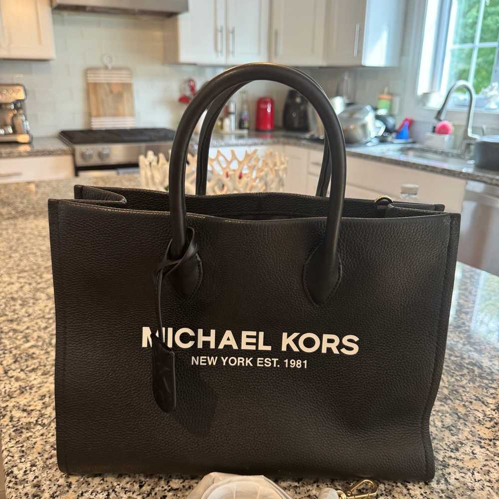 Micheal Kors Leather Tote bag - image 1