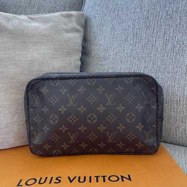 Louis Vuitton Monogram Trousse 28 Bag