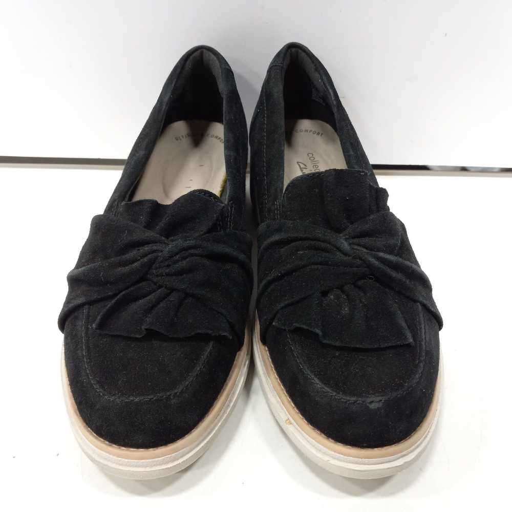 Clarks Women's Black Flats Size 7 - image 1