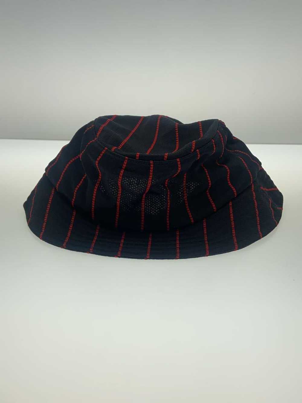 Supreme Hat Black Stripe Men - image 3