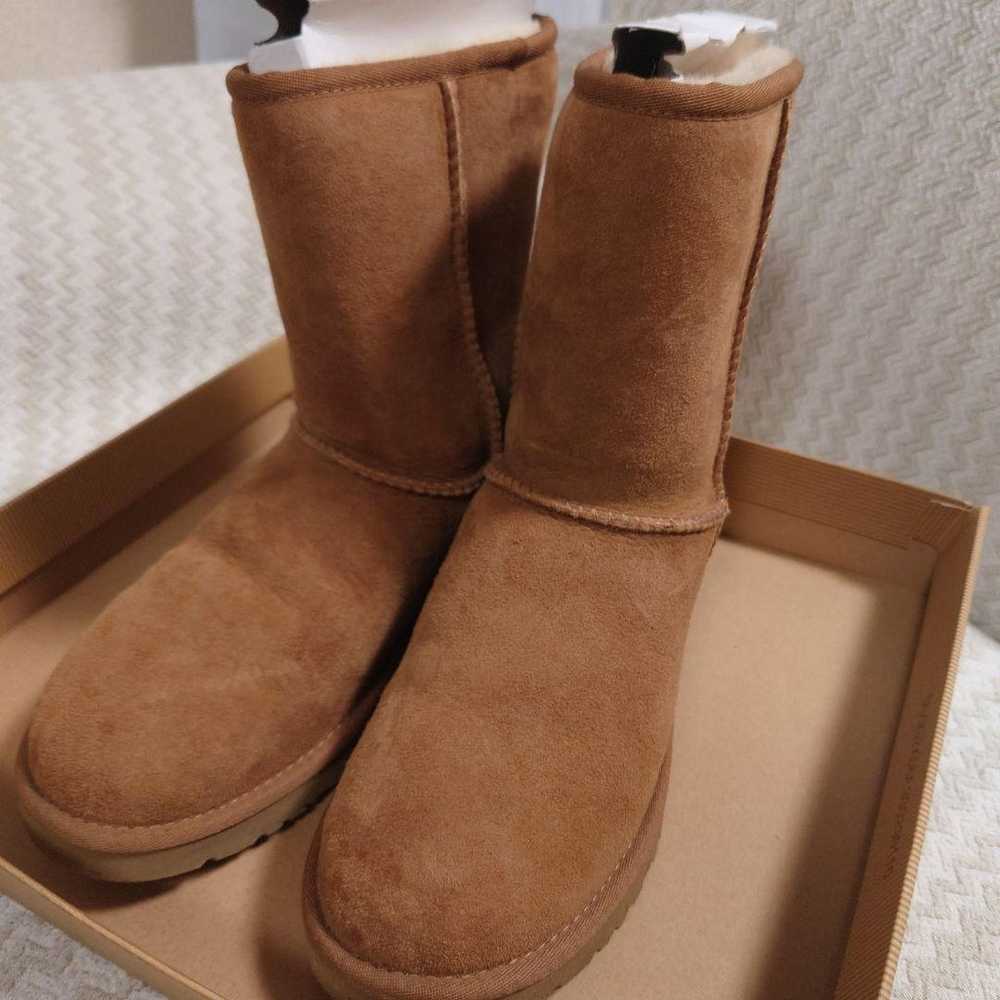 UGG Classic Short Boots, 24 centimeters. - image 1