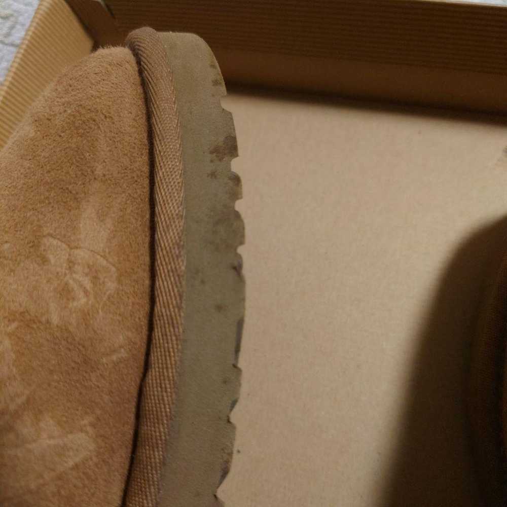 UGG Classic Short Boots, 24 centimeters. - image 6