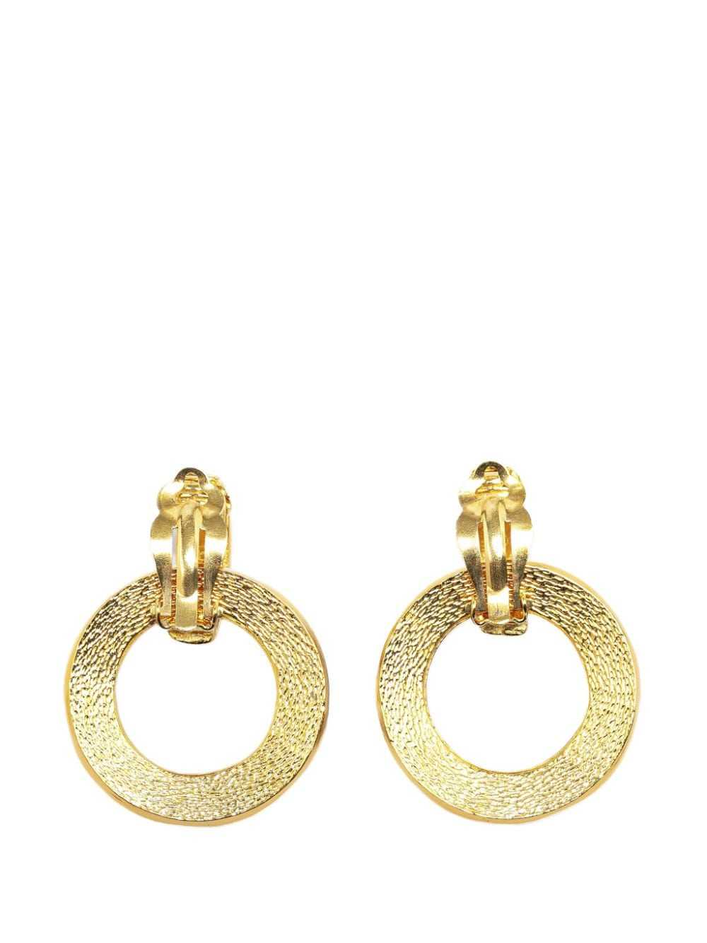 CHANEL Pre-Owned 1970-1980 Gold Plated Hoop costu… - image 3