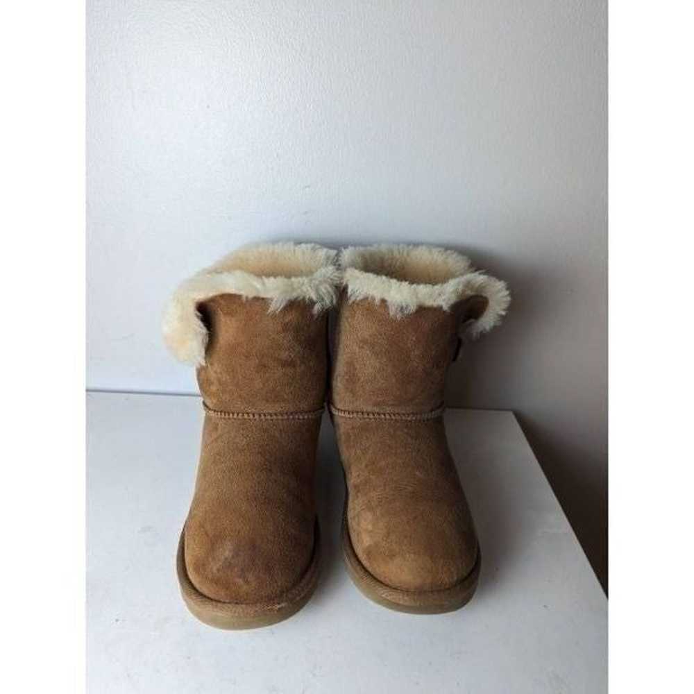 UGG Bailey Button II Boot Size 6 - image 4