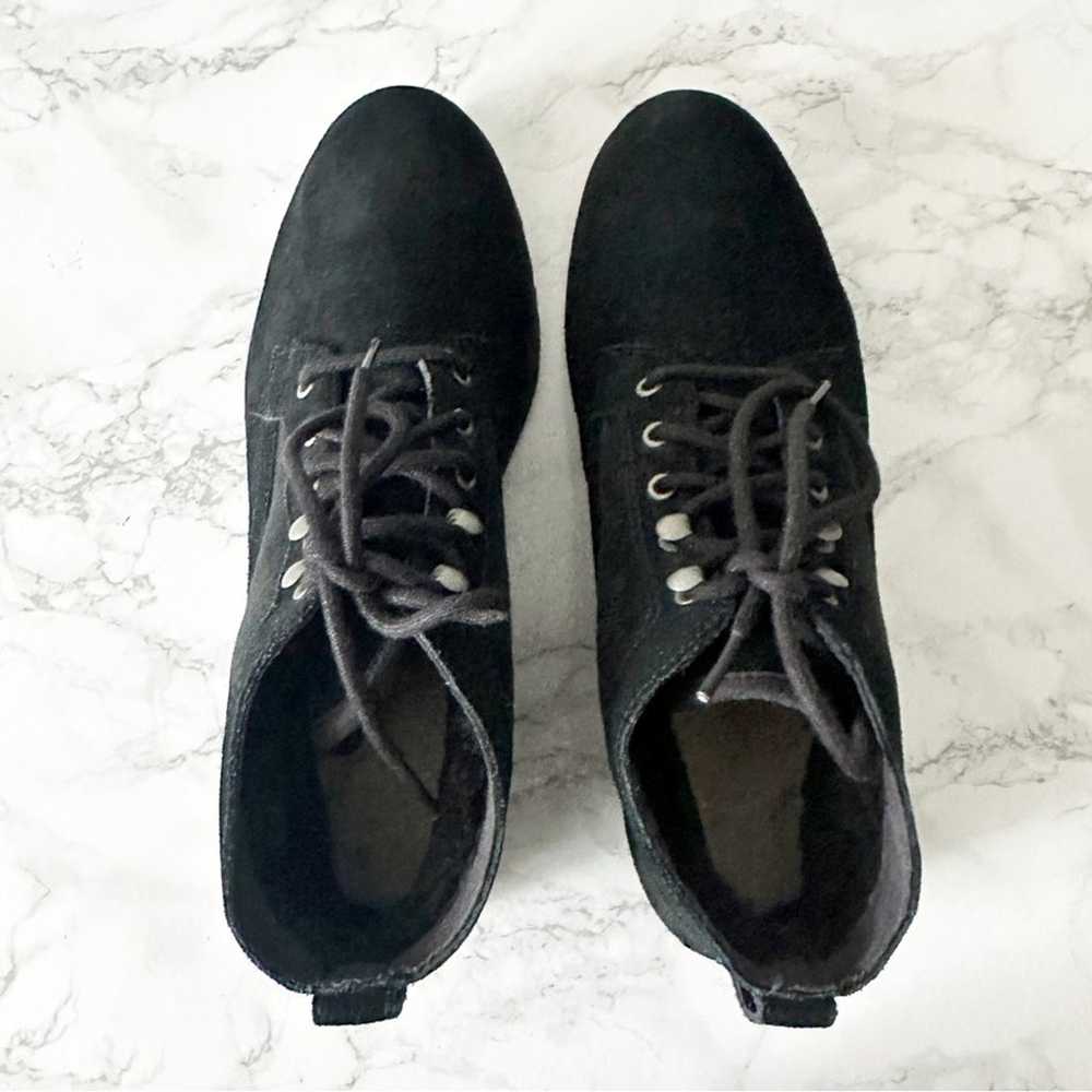 UGG Bethany Black Suede Lace Up Chukka Boot Women… - image 8