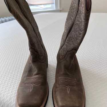 women’s ariat boots - image 1