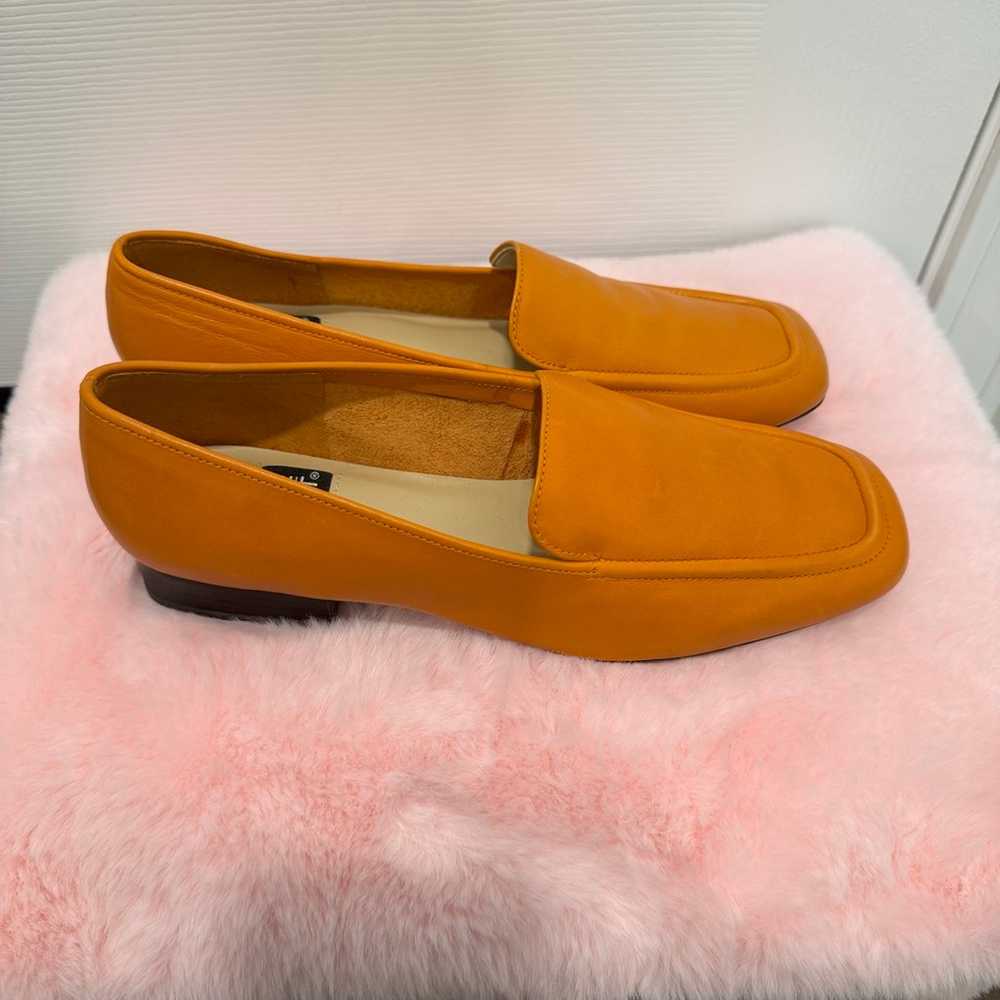 Vintage Nine West orange Leather Loafers Made in … - image 1