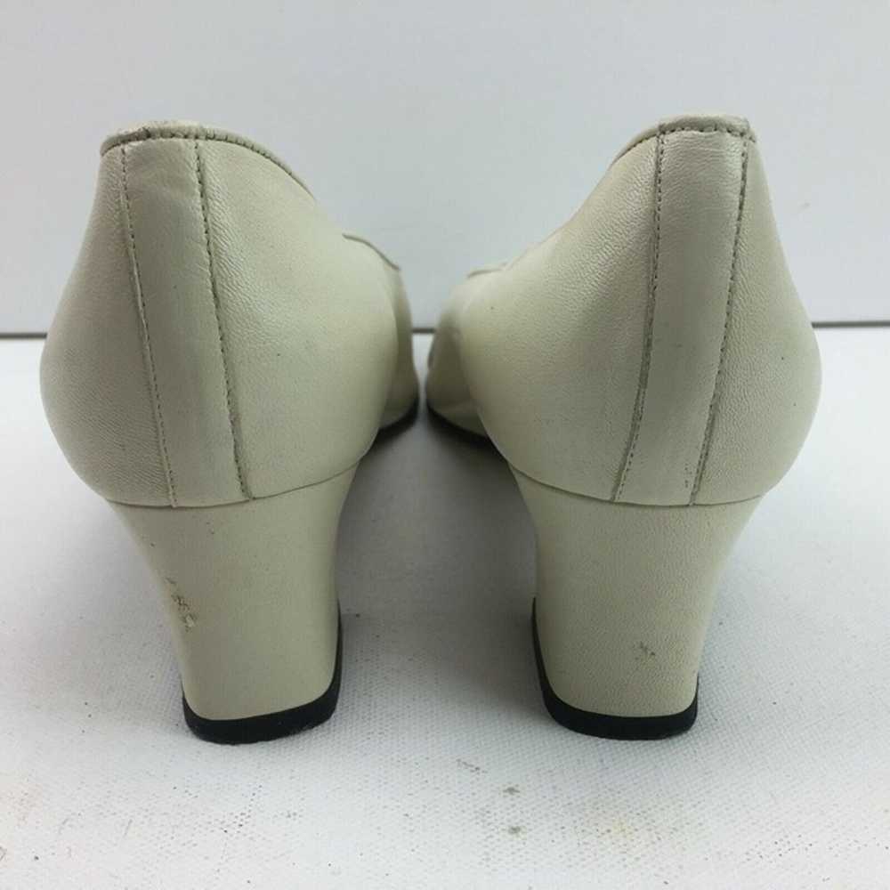 Vintage Vaneli Womens Tan Beige Close Toe Slip On… - image 7