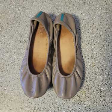 Tieks Light Brown Taupe Soft Leather Flats Size 8