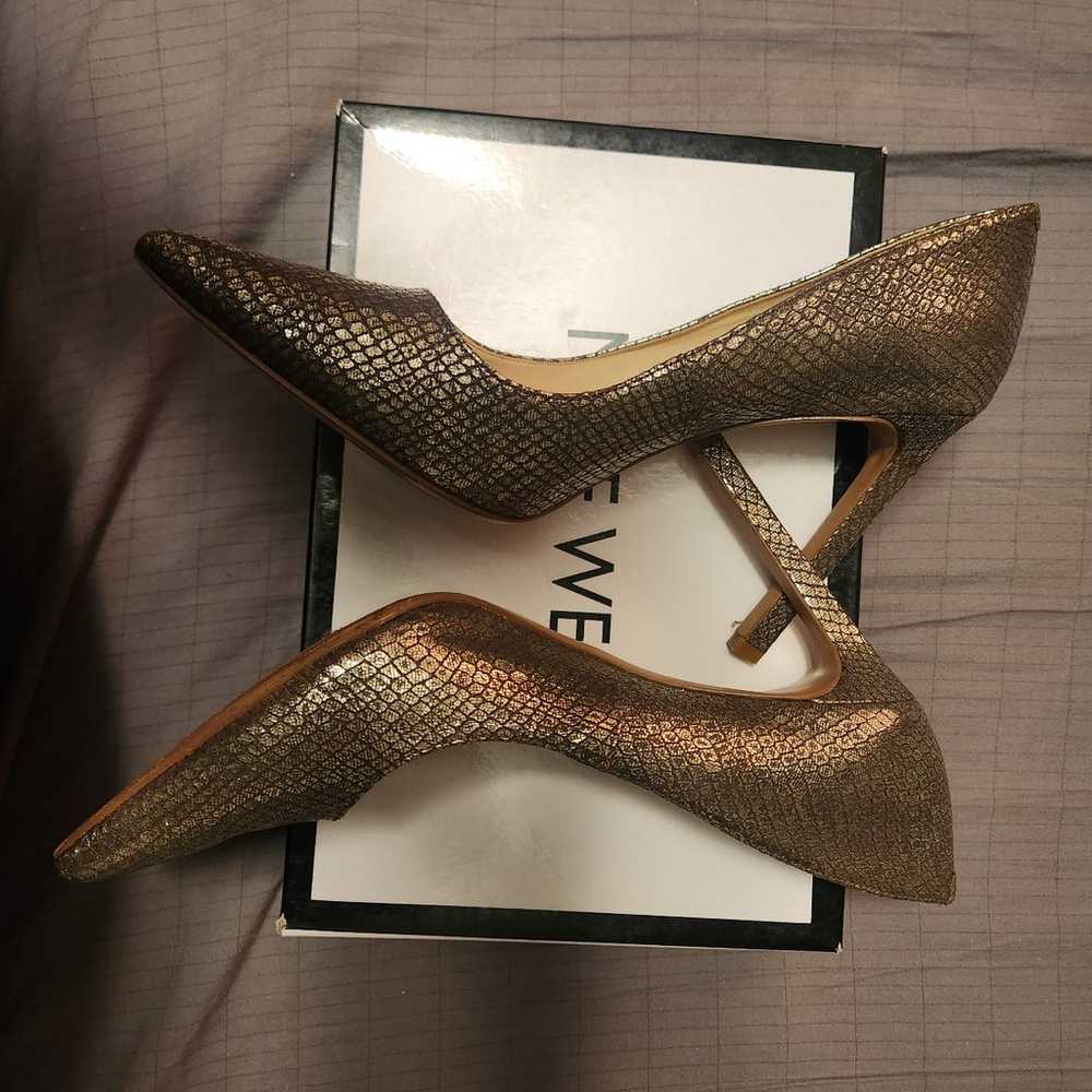 Nine West tatiana gold snake skin heels *rare* - image 3