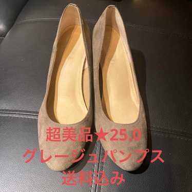 【Superb quality】Grey pumps 25.5cm 7800 yen Made i… - image 1