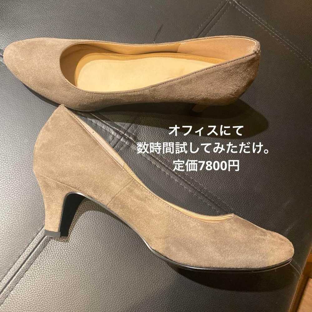 【Superb quality】Grey pumps 25.5cm 7800 yen Made i… - image 2