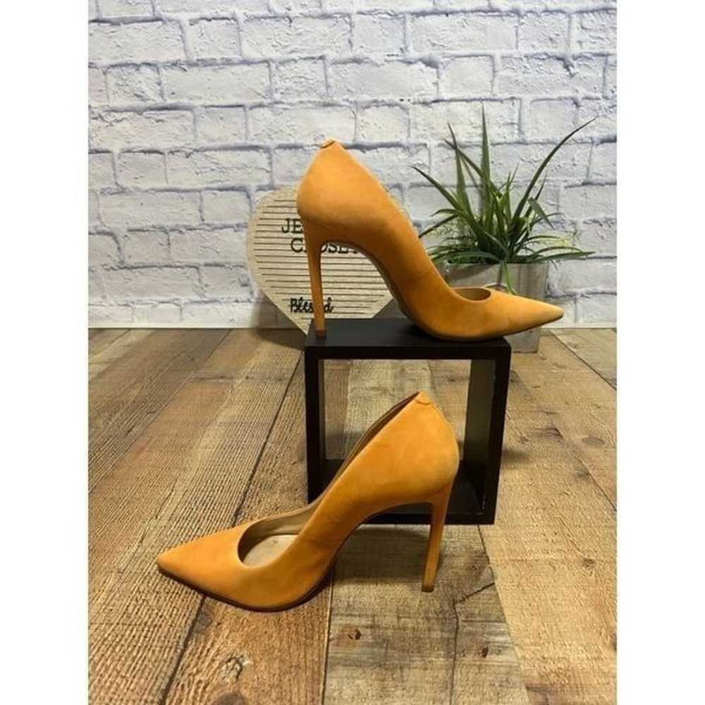 Schutz Lou Pump In orange nubuck Suede Heels Size… - image 2