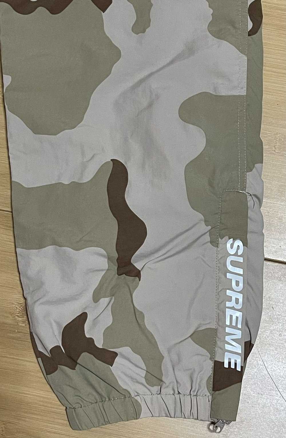 Supreme Supreme Desert Camo Warm Up Pants Large - image 4