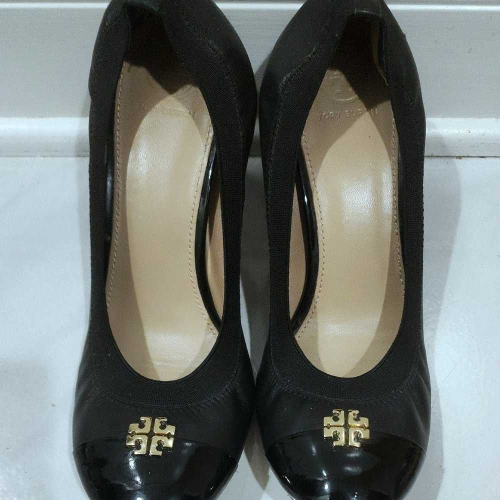 Tory Burch Black Leather cap toe Block Heels - image 3