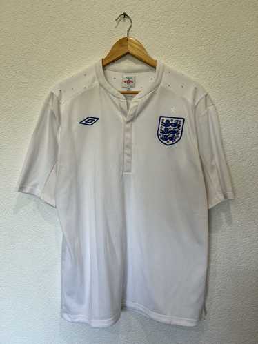 Soccer Jersey × Umbro × Vintage Umbro England 201… - image 1