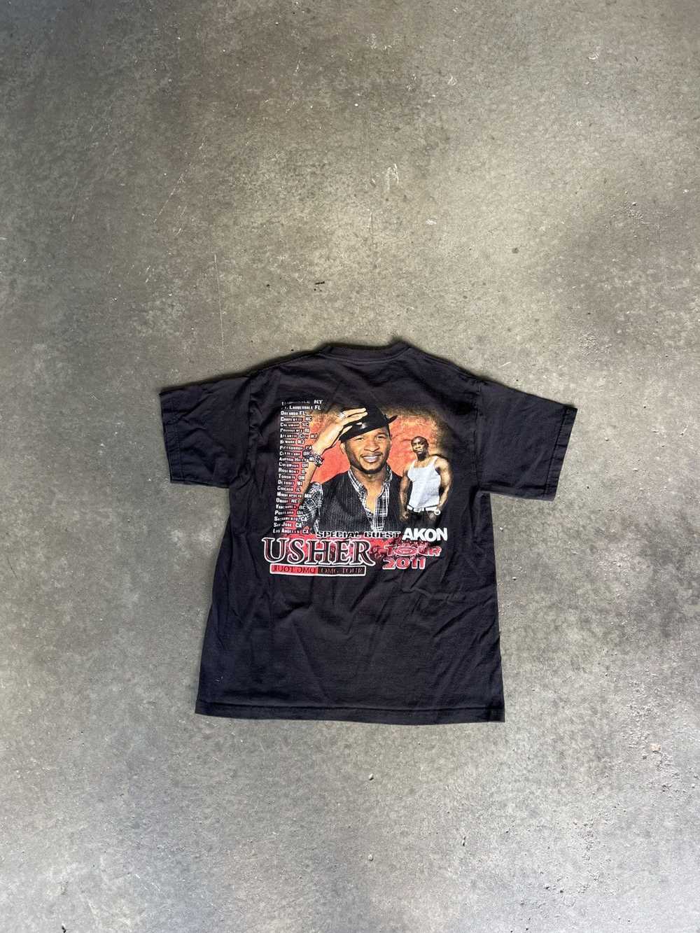 Band Tees × Tour Tee × Vintage Usher 2011 OMG Tou… - image 2