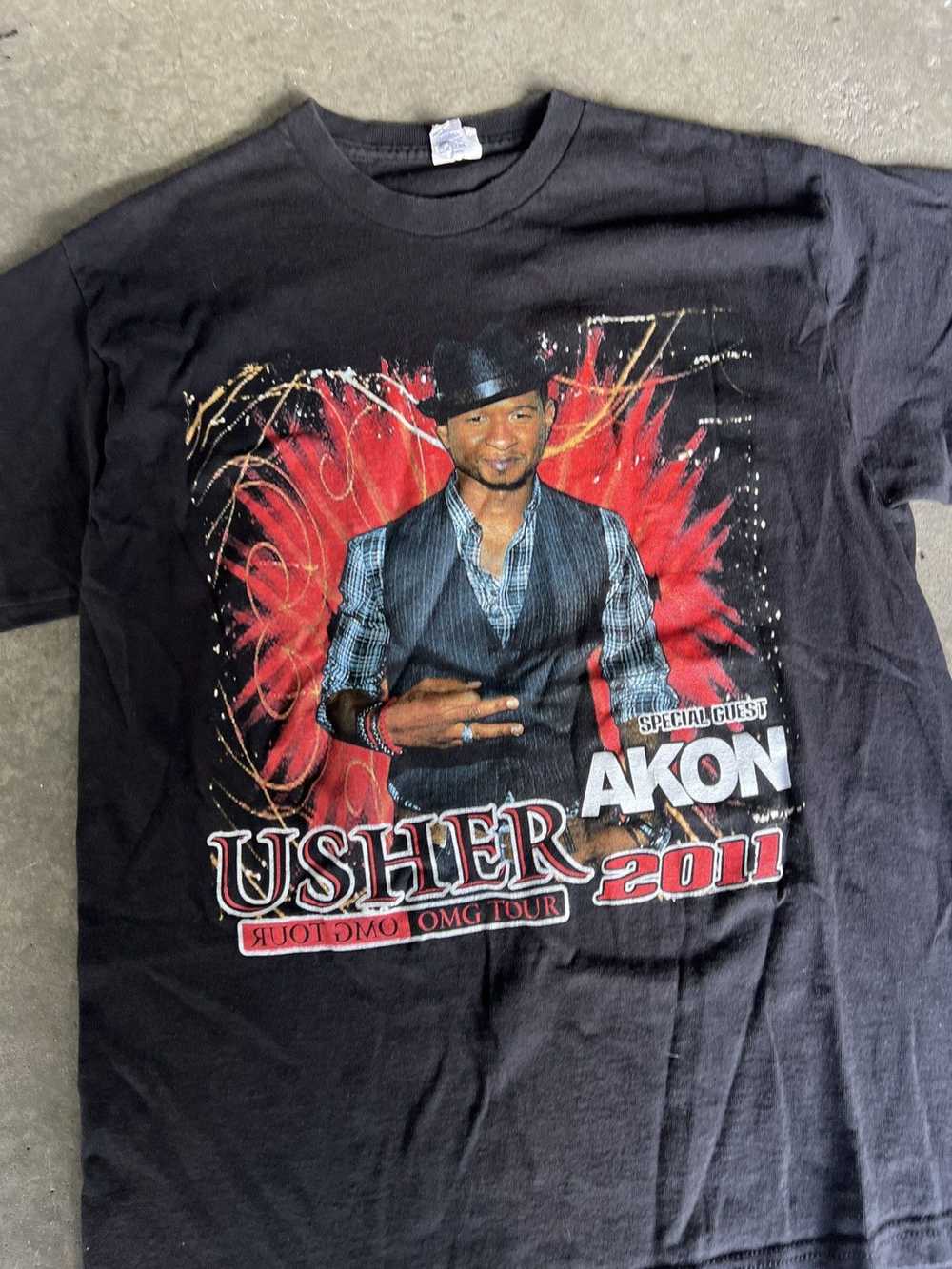 Band Tees × Tour Tee × Vintage Usher 2011 OMG Tou… - image 3