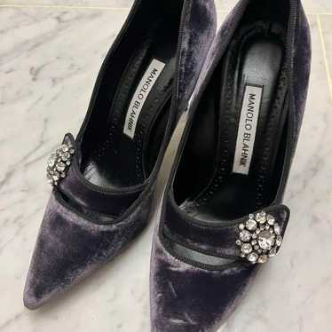 Manolo Blahnik Velour Bijou Pumps / Purple / Size… - image 1