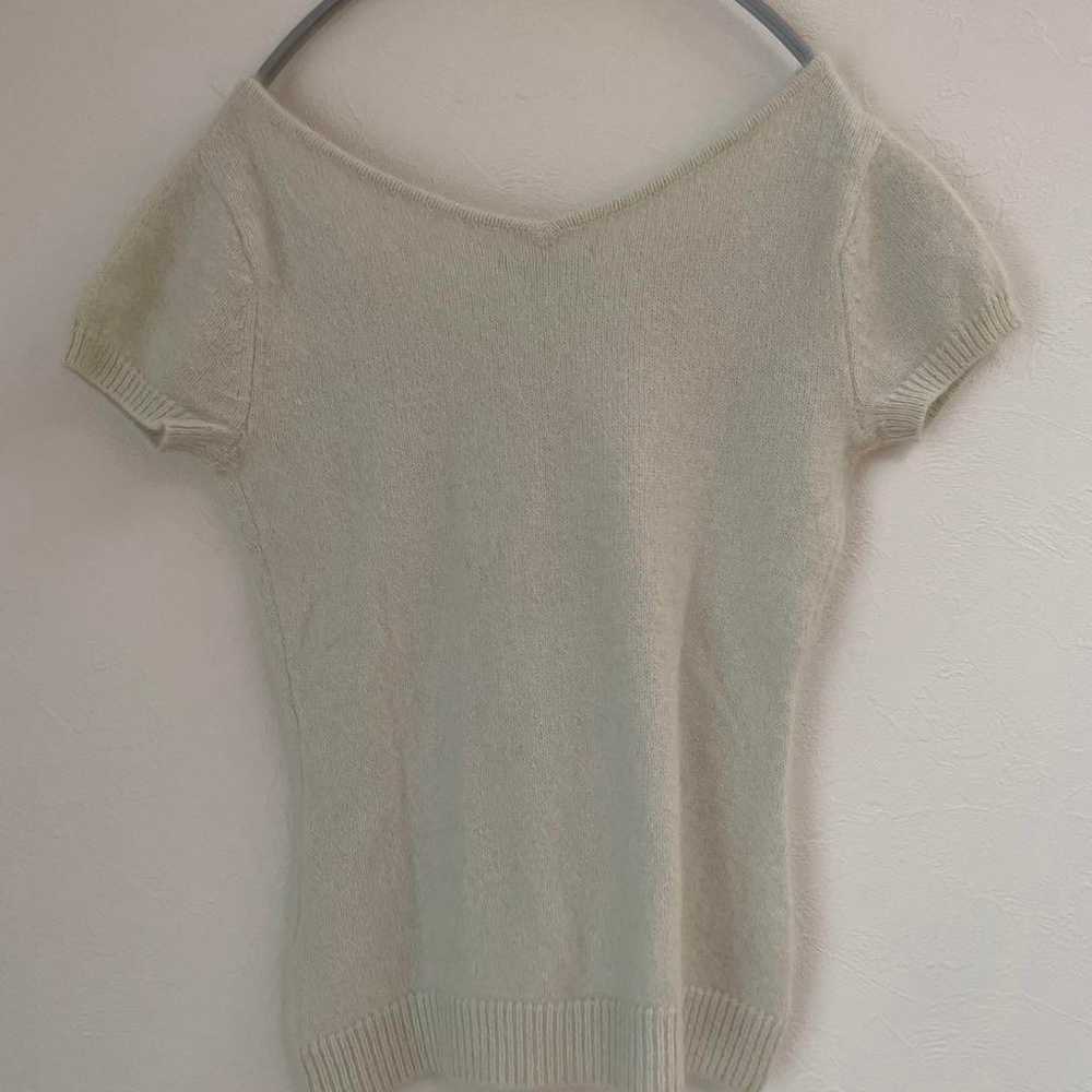 Xmiss Short-Sleeved Pearl V-Neck Knit Angora Date… - image 10