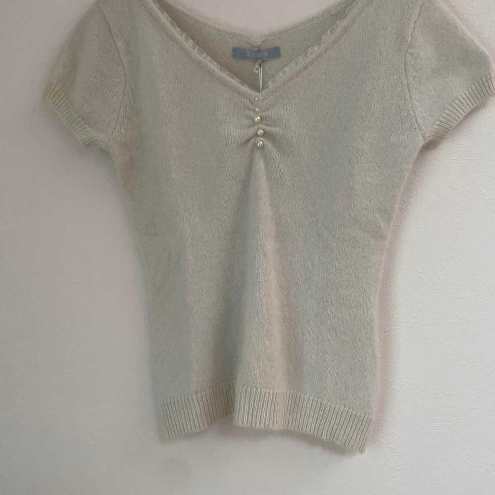 Xmiss Short-Sleeved Pearl V-Neck Knit Angora Date… - image 4