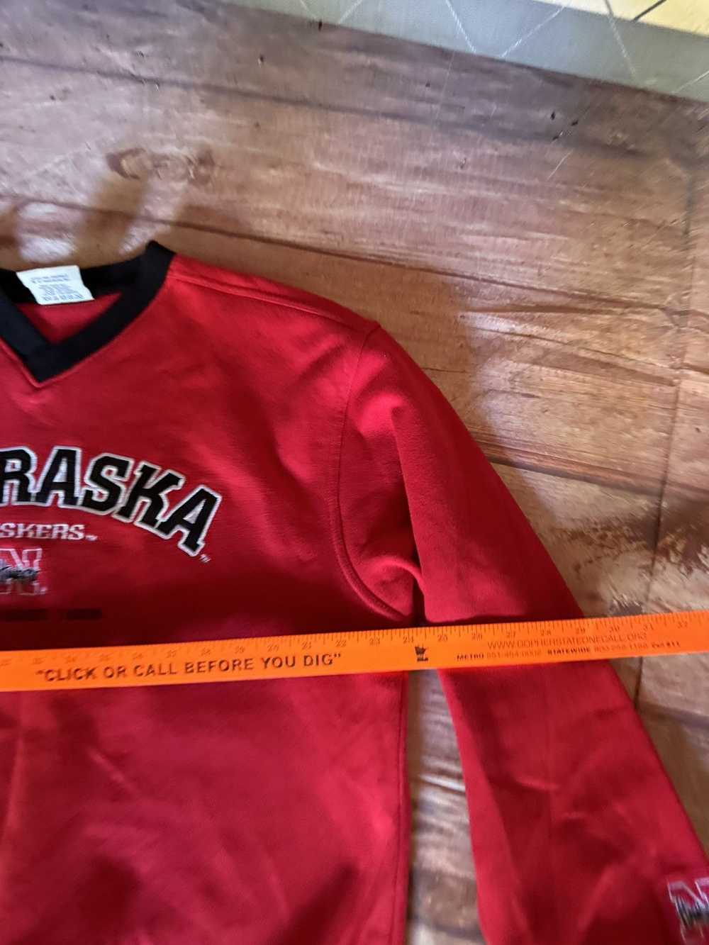 Vintage Vintage Nebraska Cornhuskers Sweatshirt - image 9