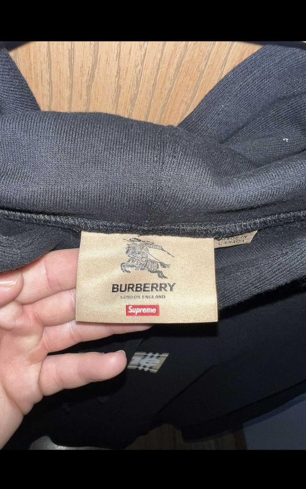 Burberry × Supreme Supreme Burberry Box Logo - image 3