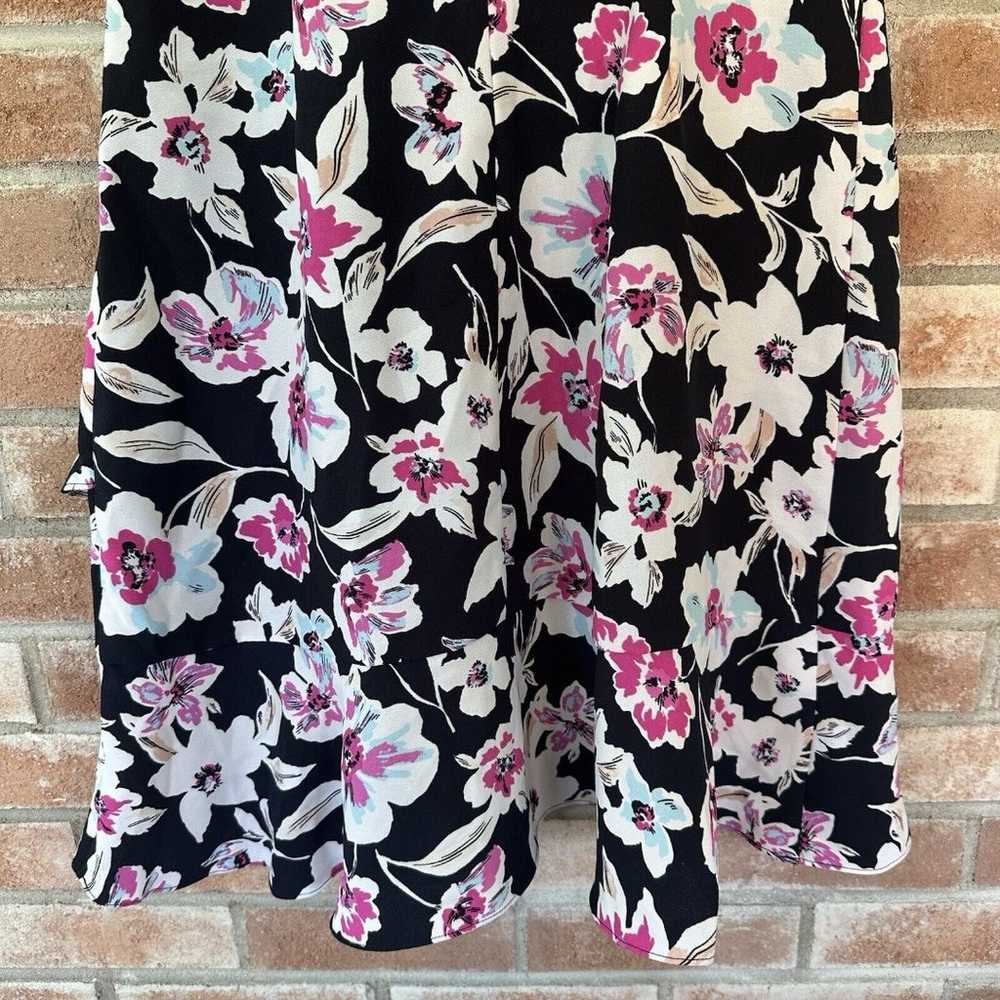 Banana Republic Ruffle Bottom Floral Dress Size 8… - image 8