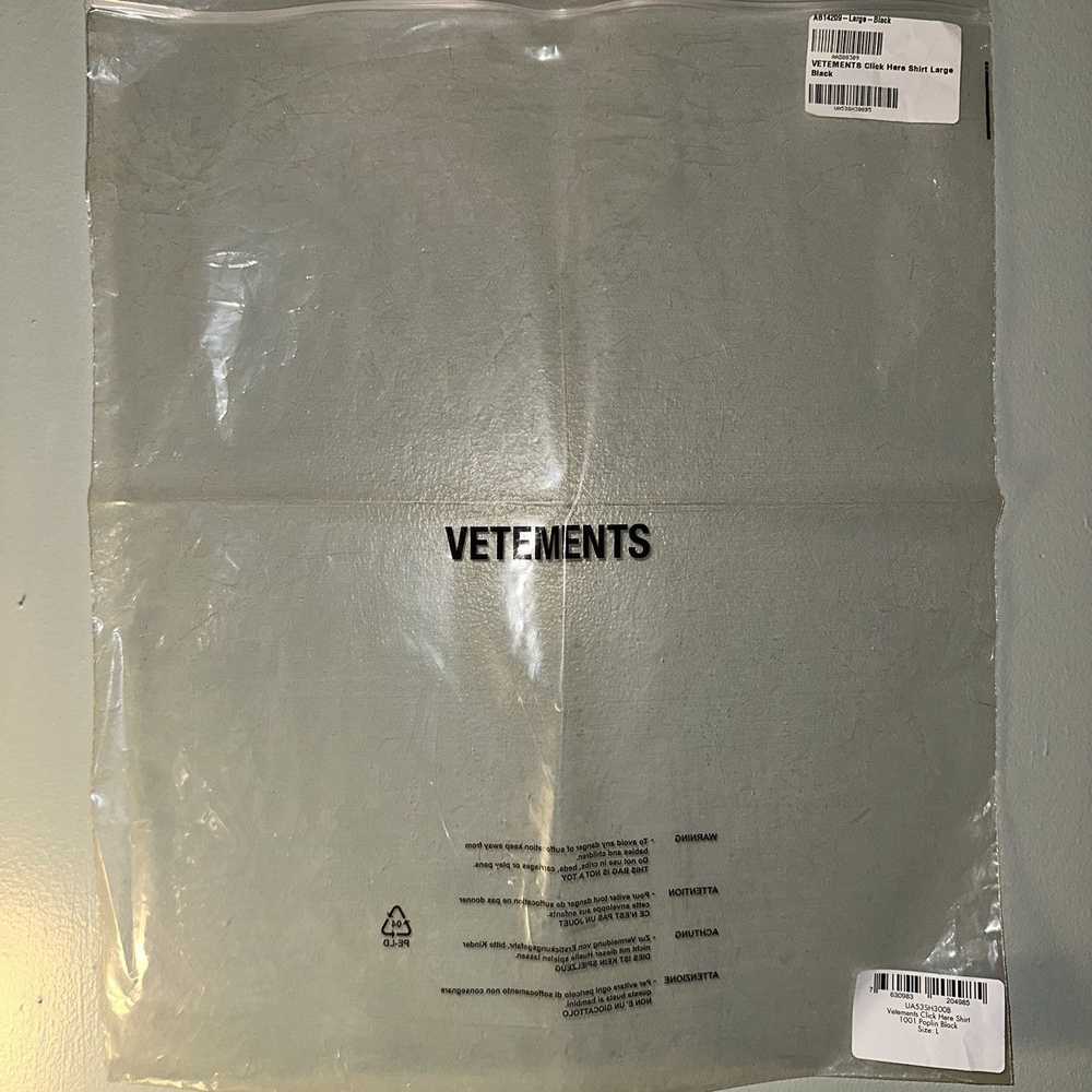 Vetements Click Here Shirt - image 5