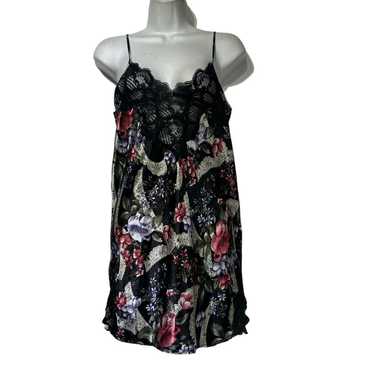 Vintage Victoria’s Secret Floral Lace trim Chemise