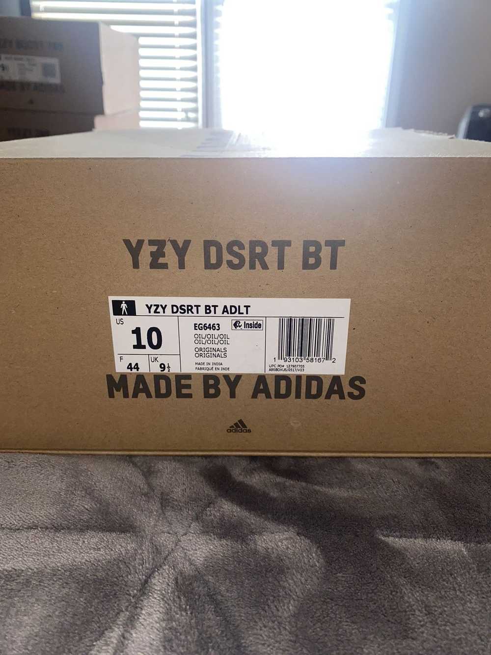 Adidas Yeezy DSRT Boot Oil Size 10 - image 4