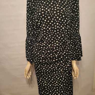 Talbots jersey dress
Size Large Black & white flo… - image 1