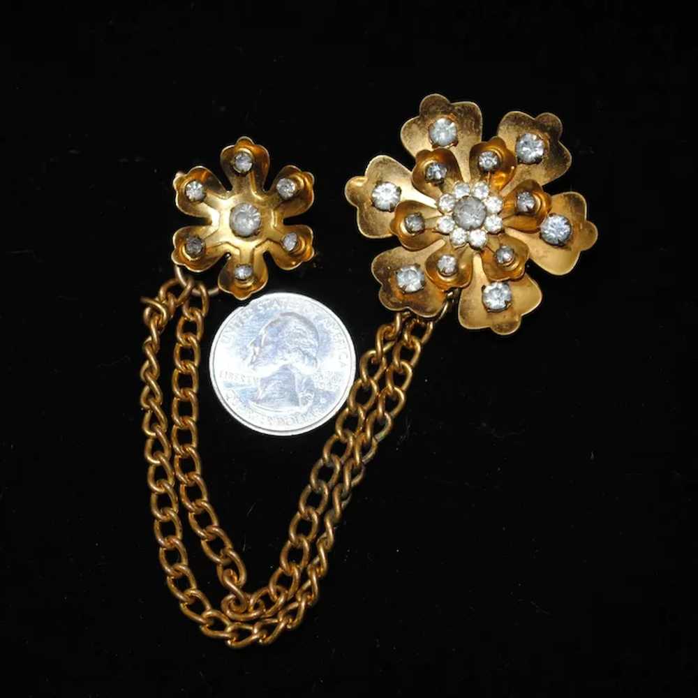 Chain-linked Gold-tone Flower Collar Brooches / S… - image 8