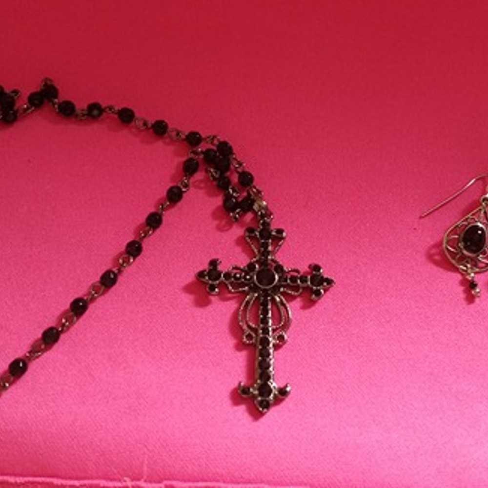 Vintage Guess Jewelry , Cross necklace and matchi… - image 2